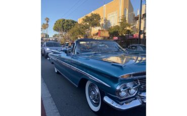 Chevrolet-Impala-1959-turquoisewhite-aqua-teal-lt.-blue-50
