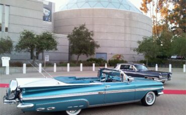 Chevrolet-Impala-1959-turquoisewhite-aqua-teal-lt.-blue-52