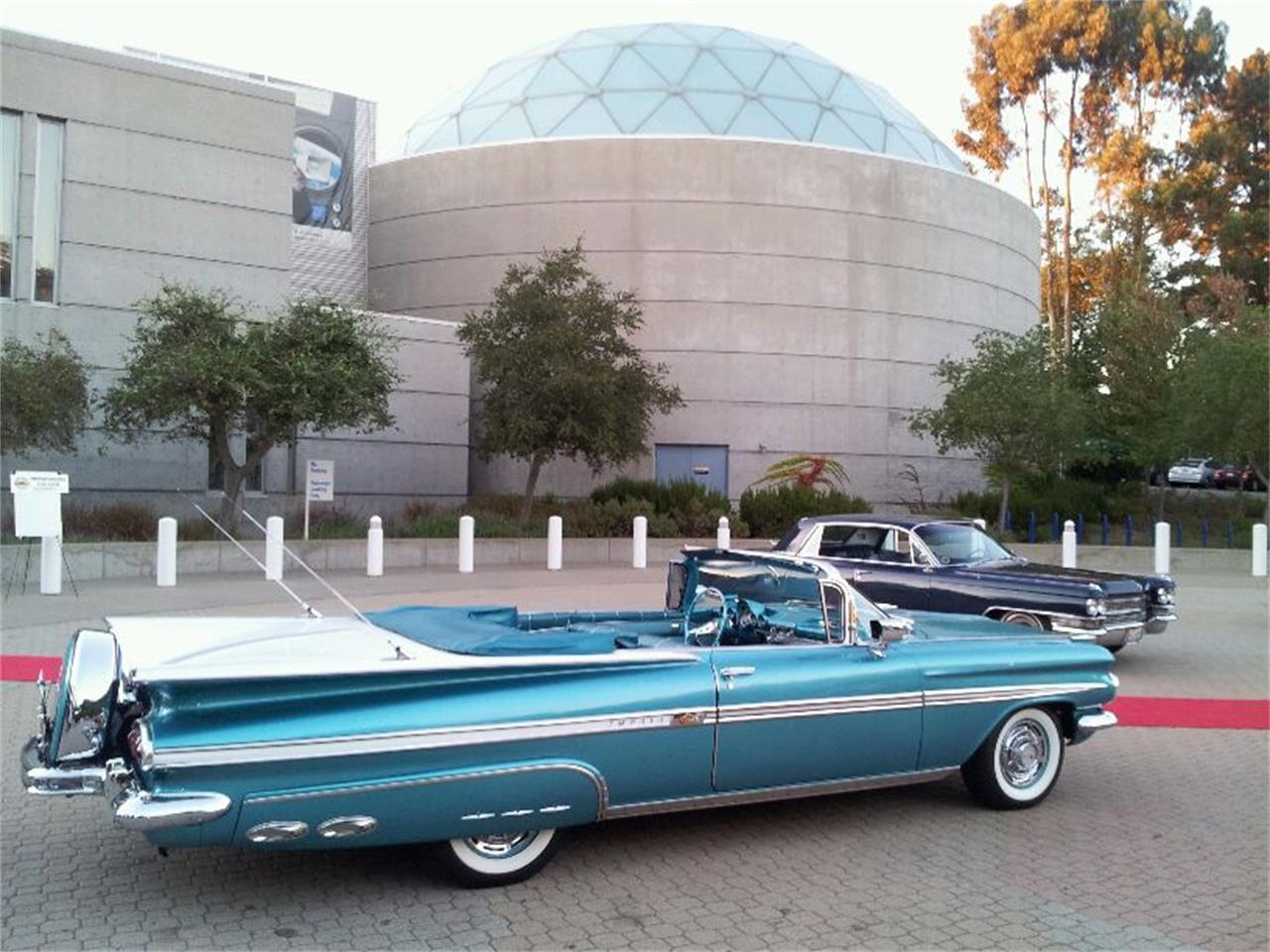 Chevrolet-Impala-1959-turquoisewhite-aqua-teal-lt.-blue-52