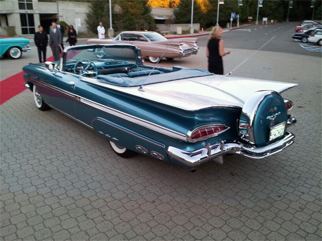 Chevrolet-Impala-1959-turquoisewhite-aqua-teal-lt.-blue-53