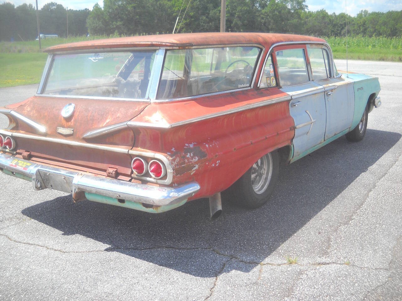 Chevrolet-Impala-1960-Wagon-3