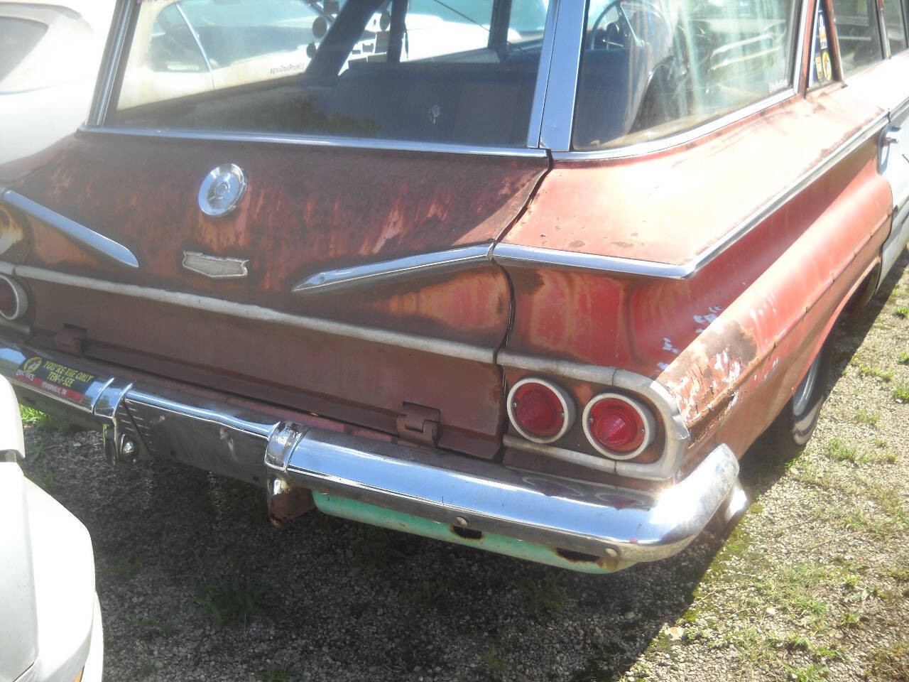 Chevrolet-Impala-1960-Wagon-4