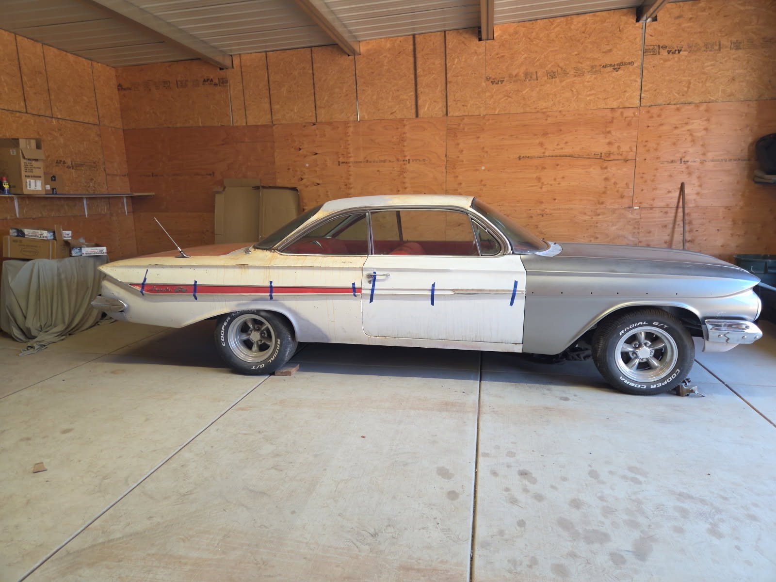 Chevrolet-Impala-1961-Coupe-17