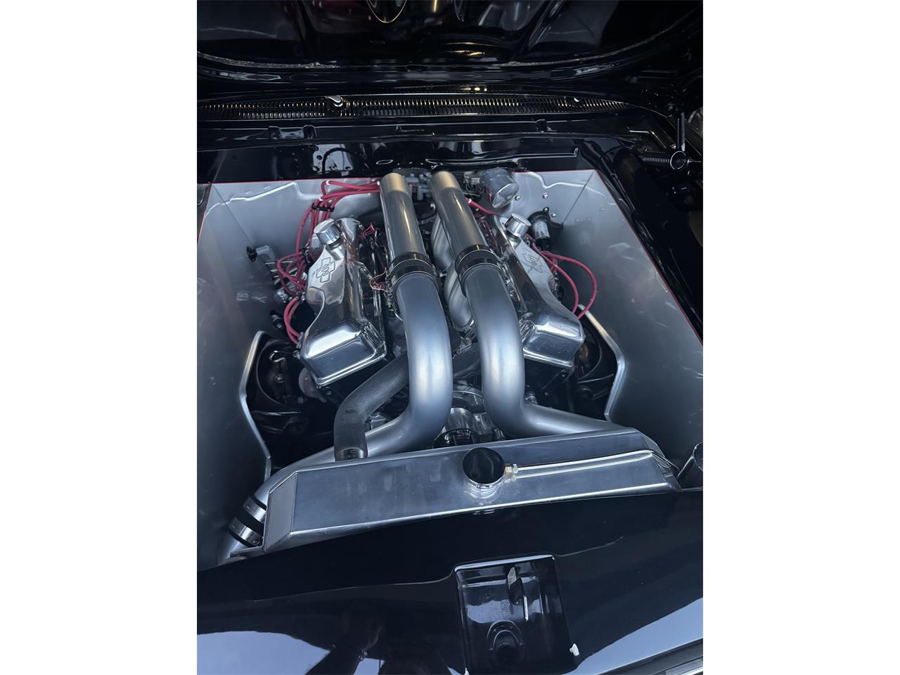 Chevrolet-Impala-1962-Black-and-Silver-Red-20