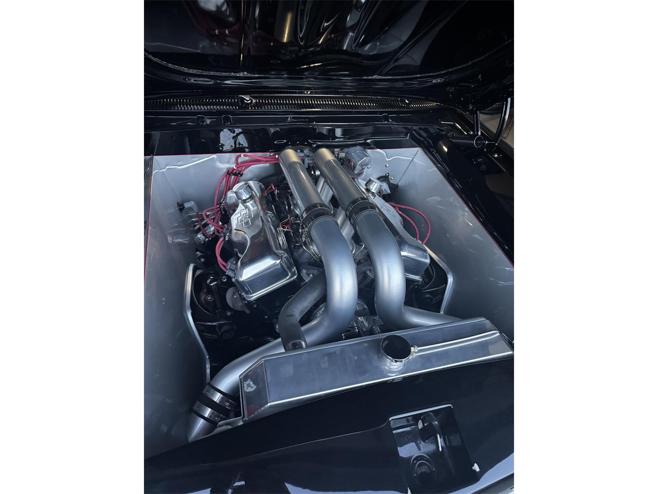 Chevrolet-Impala-1962-Black-and-Silver-Red-21