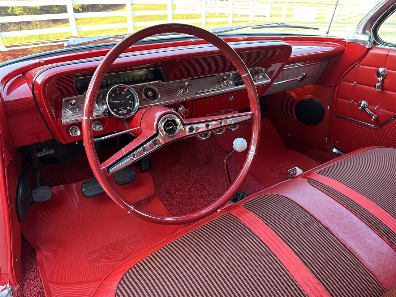 Chevrolet-Impala-1962-Red-Red-3