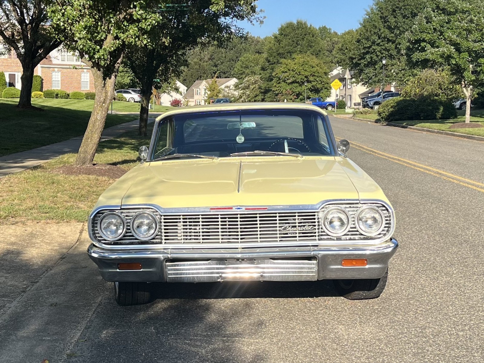 Chevrolet-Impala-1964-Coupe-3