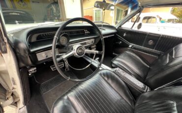 Chevrolet-Impala-1964-Sedan-11