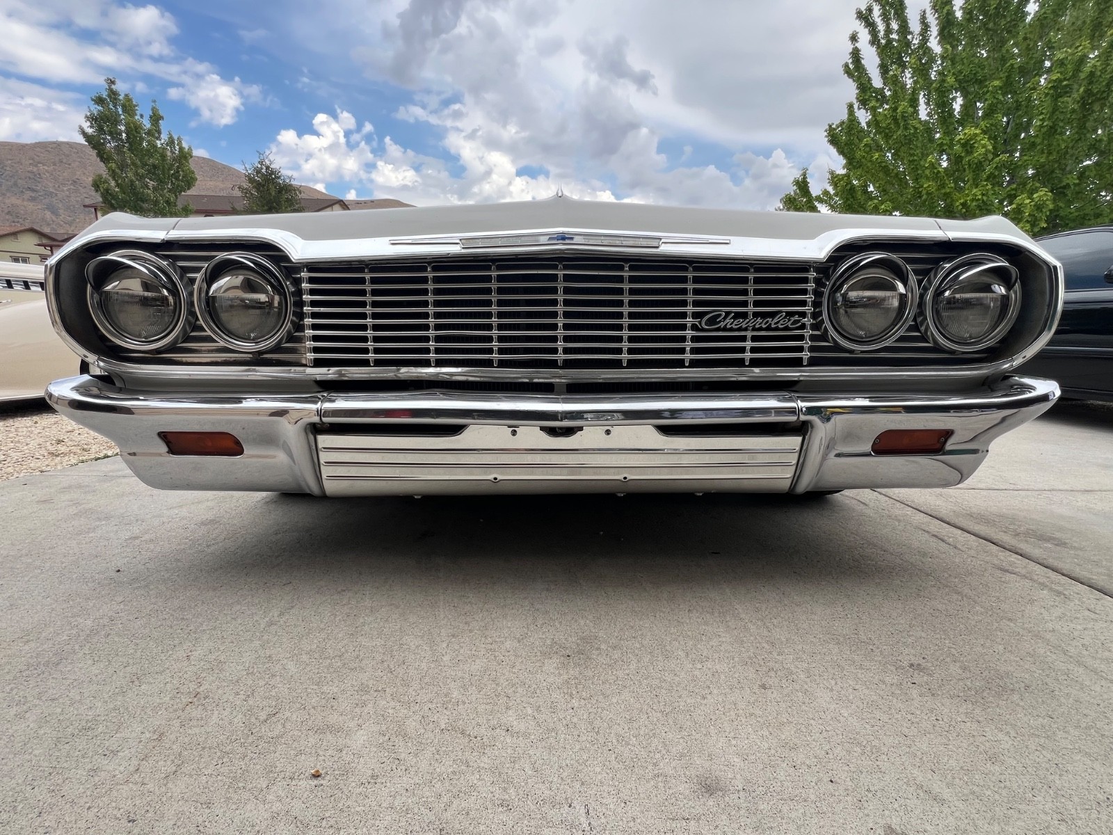 Chevrolet-Impala-1964-Sedan-2