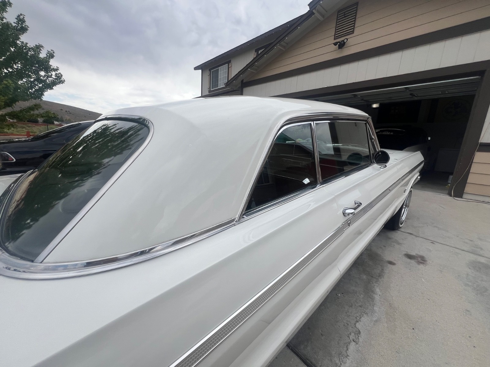 Chevrolet-Impala-1964-Sedan-25