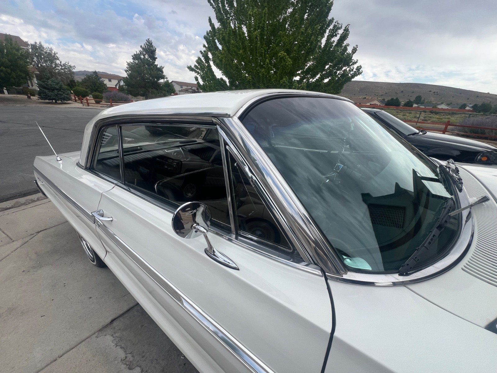 Chevrolet-Impala-1964-Sedan-28