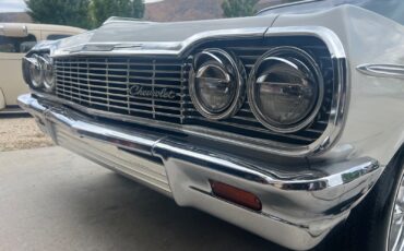 Chevrolet-Impala-1964-Sedan-38