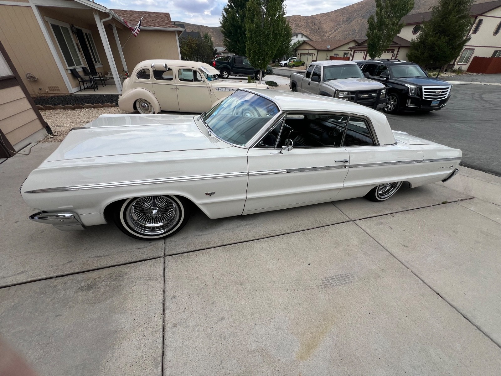 Chevrolet-Impala-1964-Sedan-5