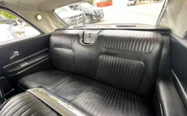Chevrolet-Impala-1964-Sedan-6