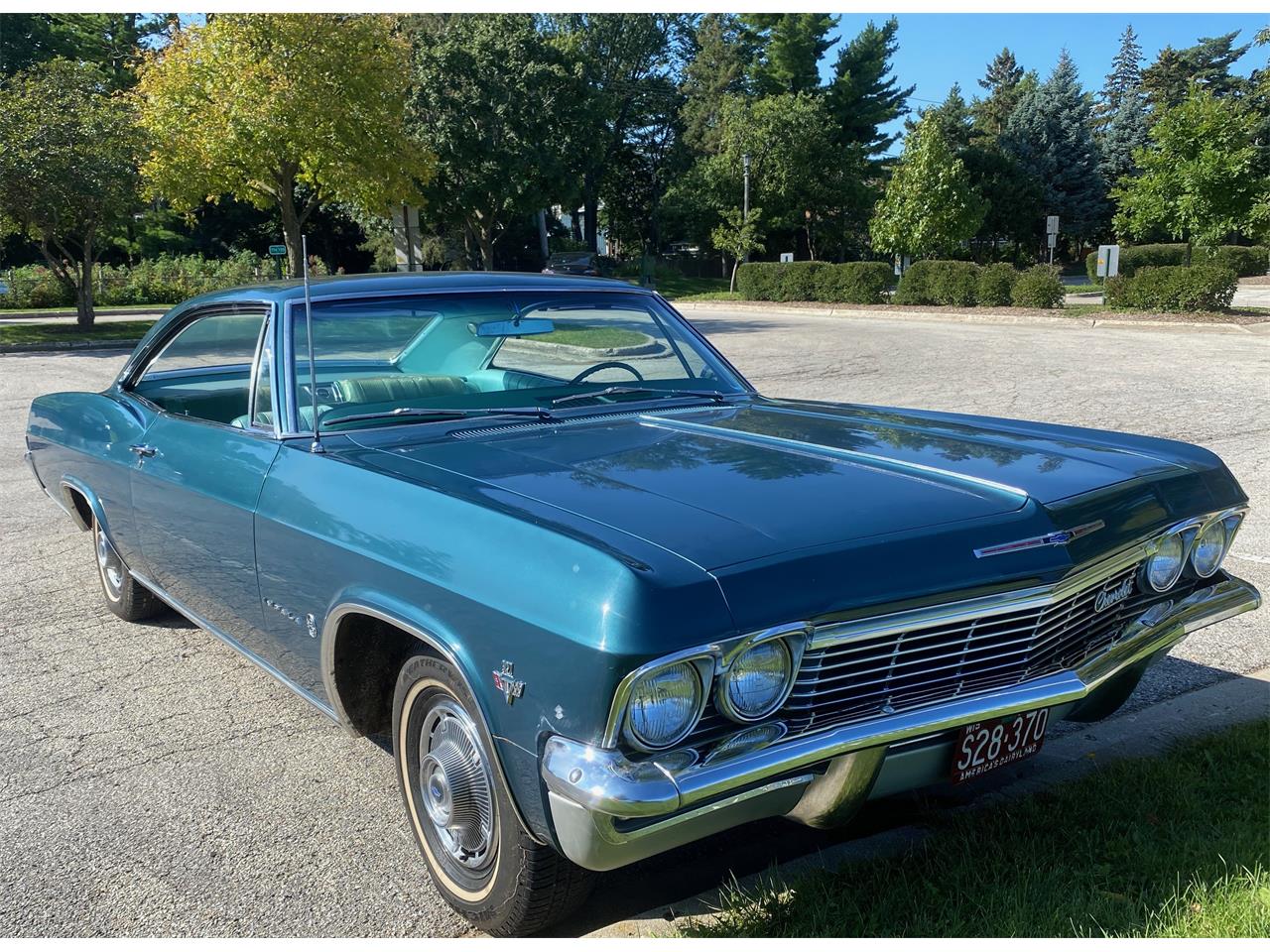 Chevrolet-Impala-1965-Tahitian-Turquoise-Aqua-1