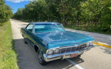 Chevrolet-Impala-1965-Tahitian-Turquoise-Aqua