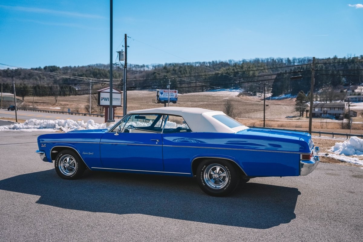 Chevrolet-Impala-1966-Convertible-12
