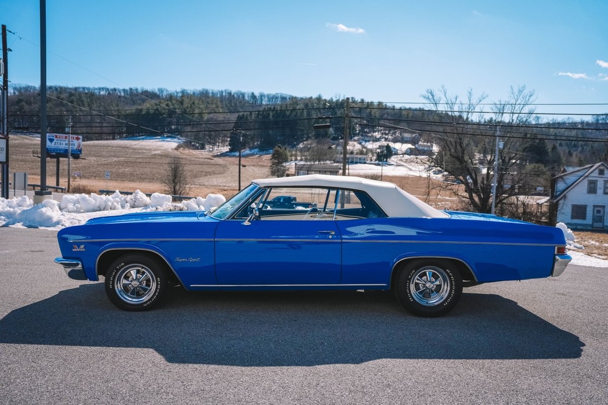 Chevrolet-Impala-1966-Convertible-13