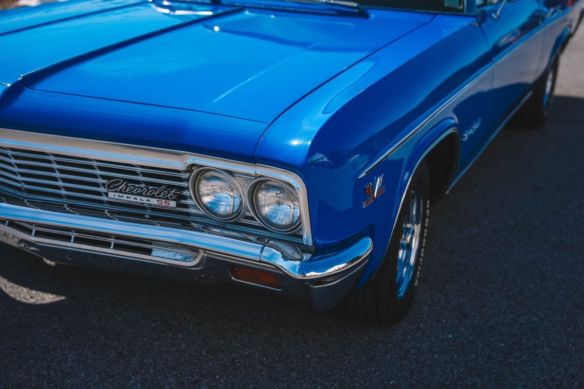 Chevrolet-Impala-1966-Convertible-15