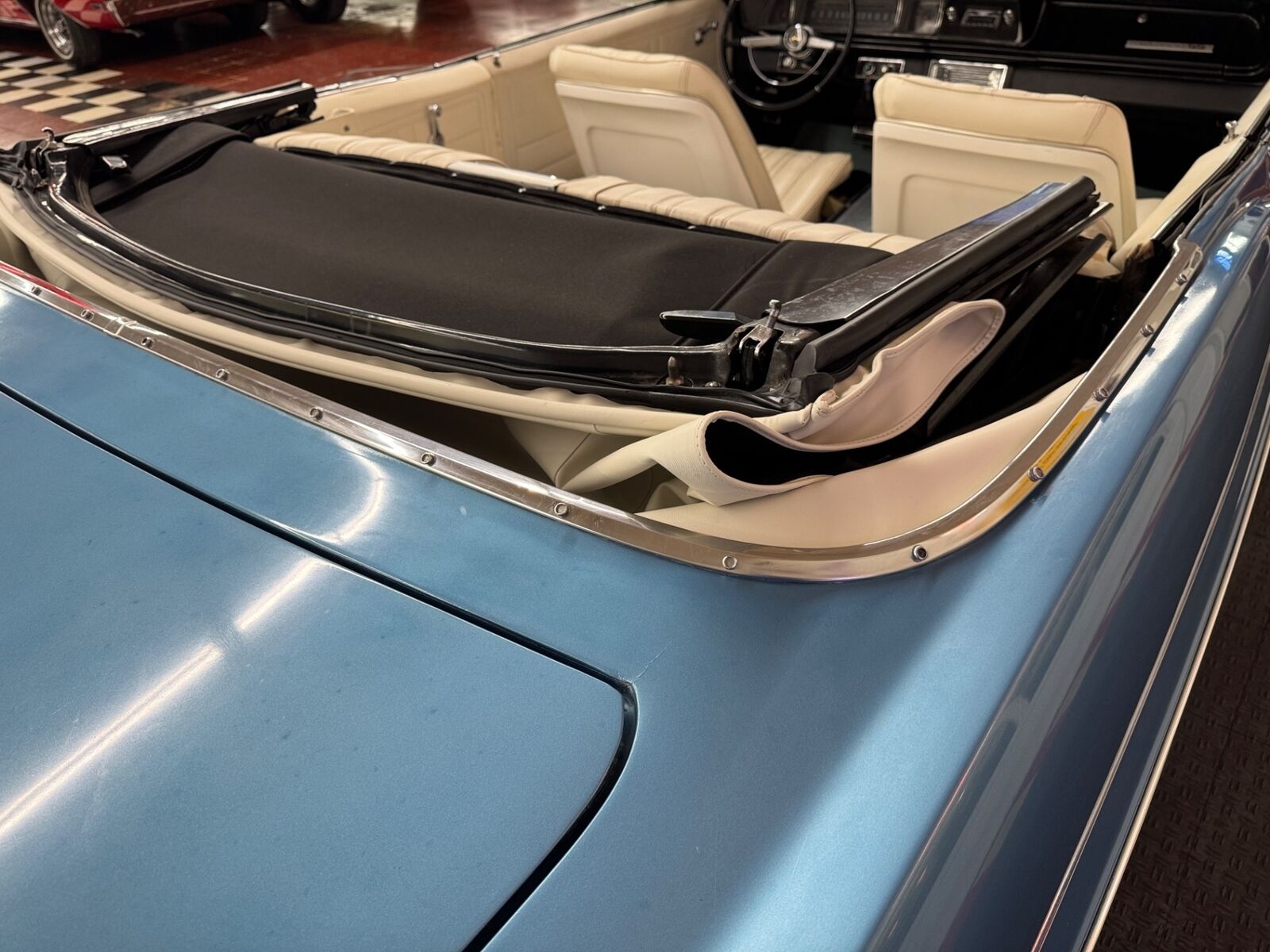 Chevrolet-Impala-1966-Convertible-21
