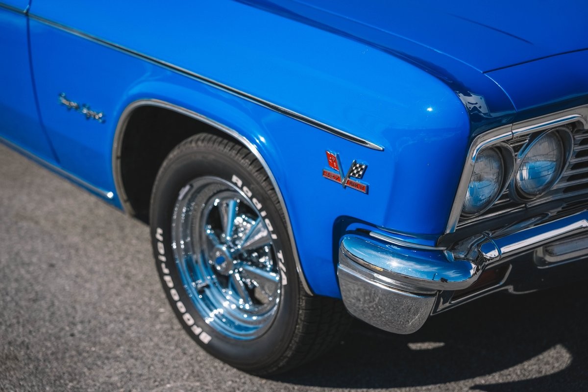 Chevrolet-Impala-1966-Convertible-22