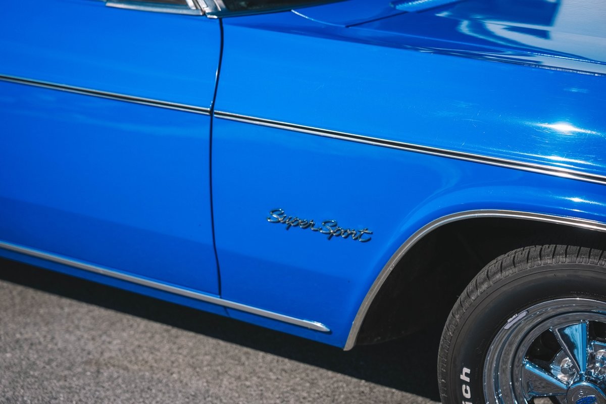 Chevrolet-Impala-1966-Convertible-24