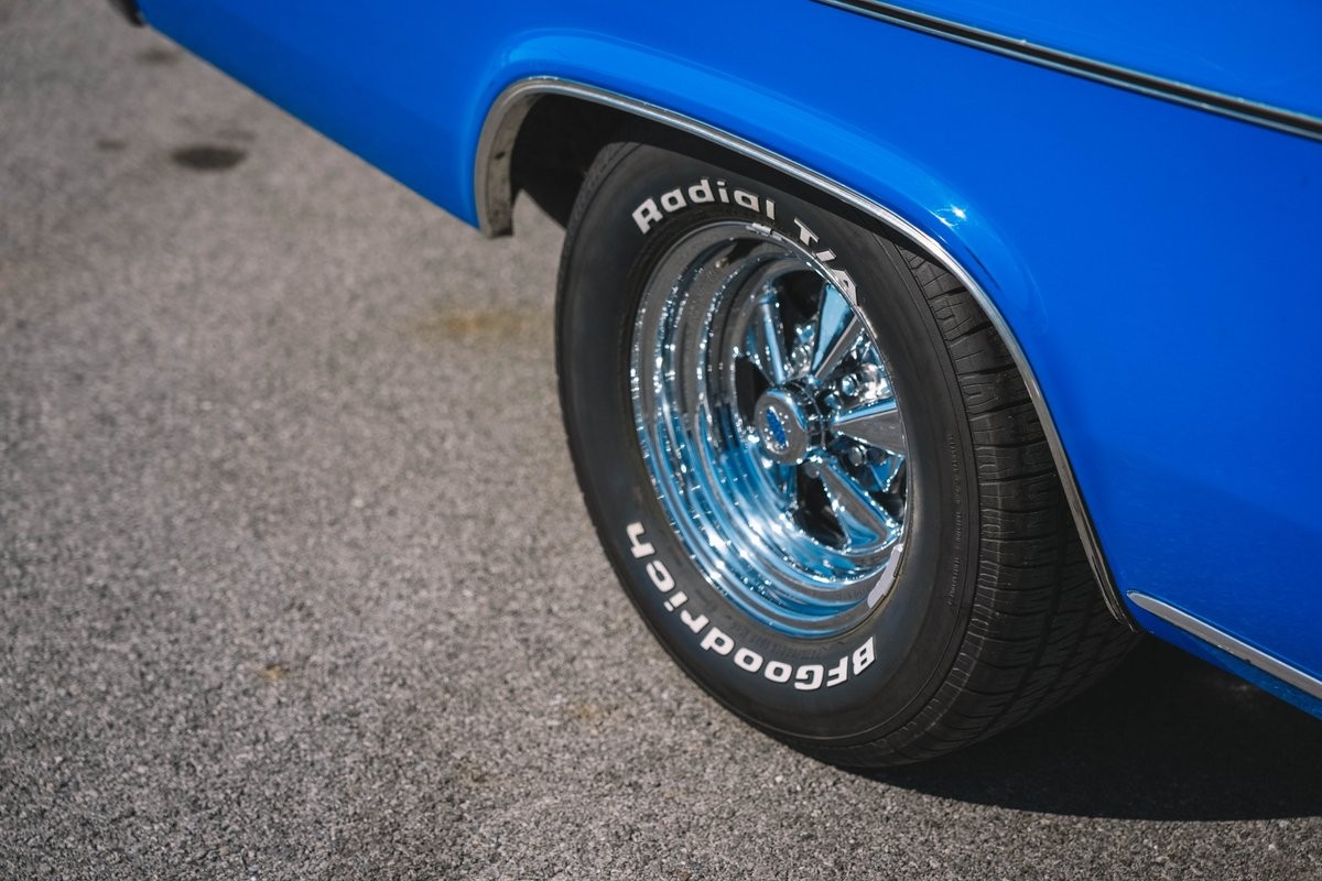 Chevrolet-Impala-1966-Convertible-27