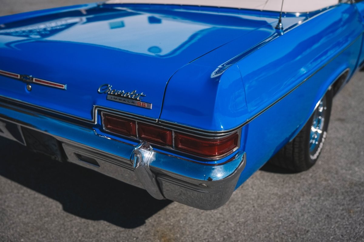 Chevrolet-Impala-1966-Convertible-28