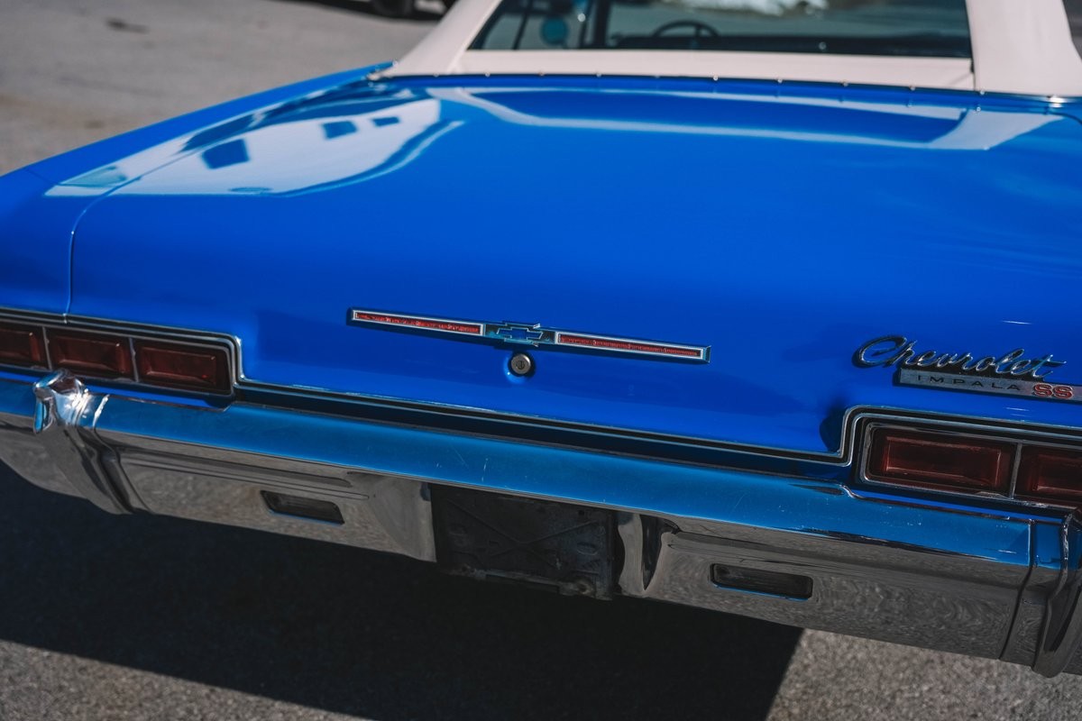 Chevrolet-Impala-1966-Convertible-29