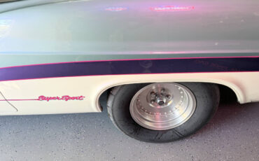 Chevrolet-Impala-1966-Coupe-16