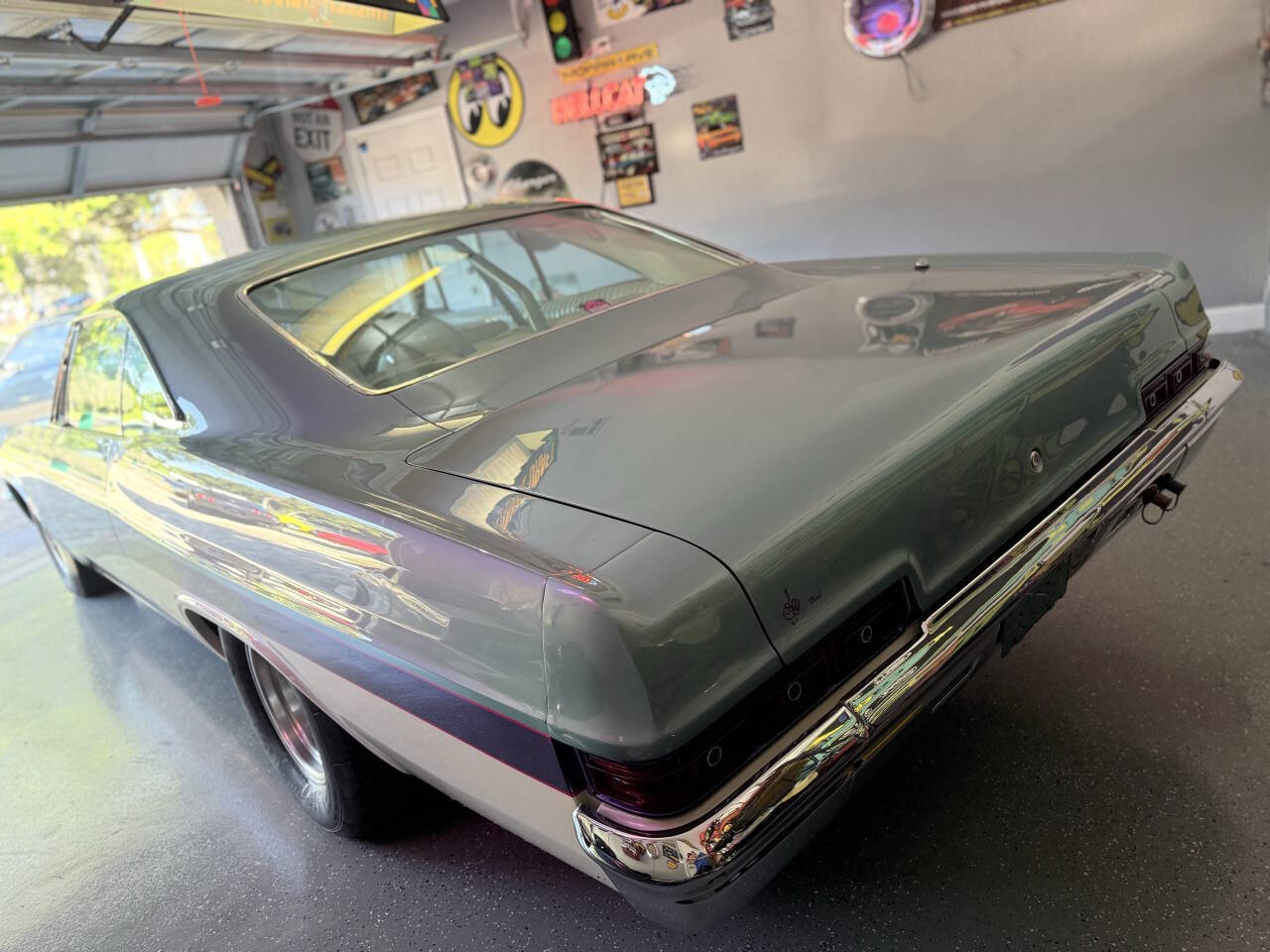 Chevrolet-Impala-1966-Coupe-18
