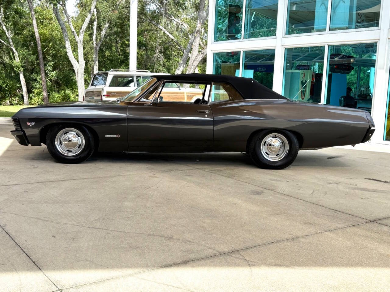 Chevrolet-Impala-1967-Convertible-21