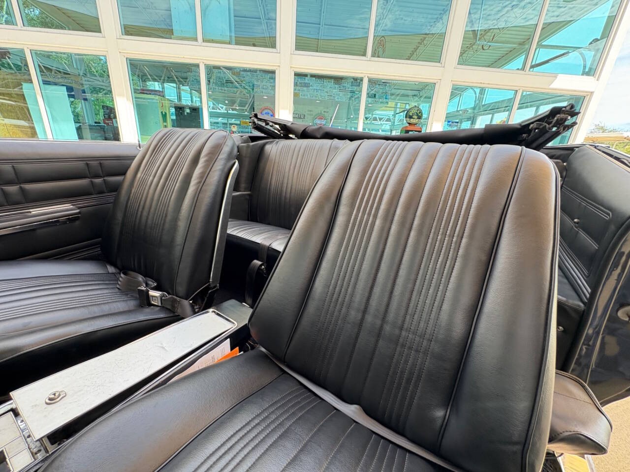 Chevrolet-Impala-1967-Convertible-29