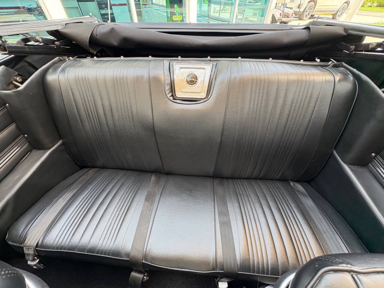 Chevrolet-Impala-1967-Convertible-30