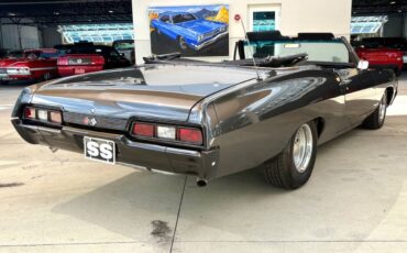 Chevrolet-Impala-1967-Convertible-4