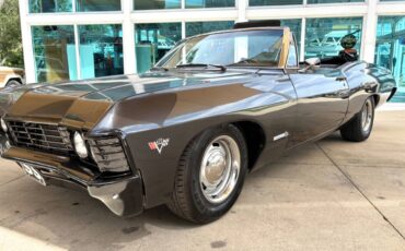 Chevrolet-Impala-1967-Convertible-9