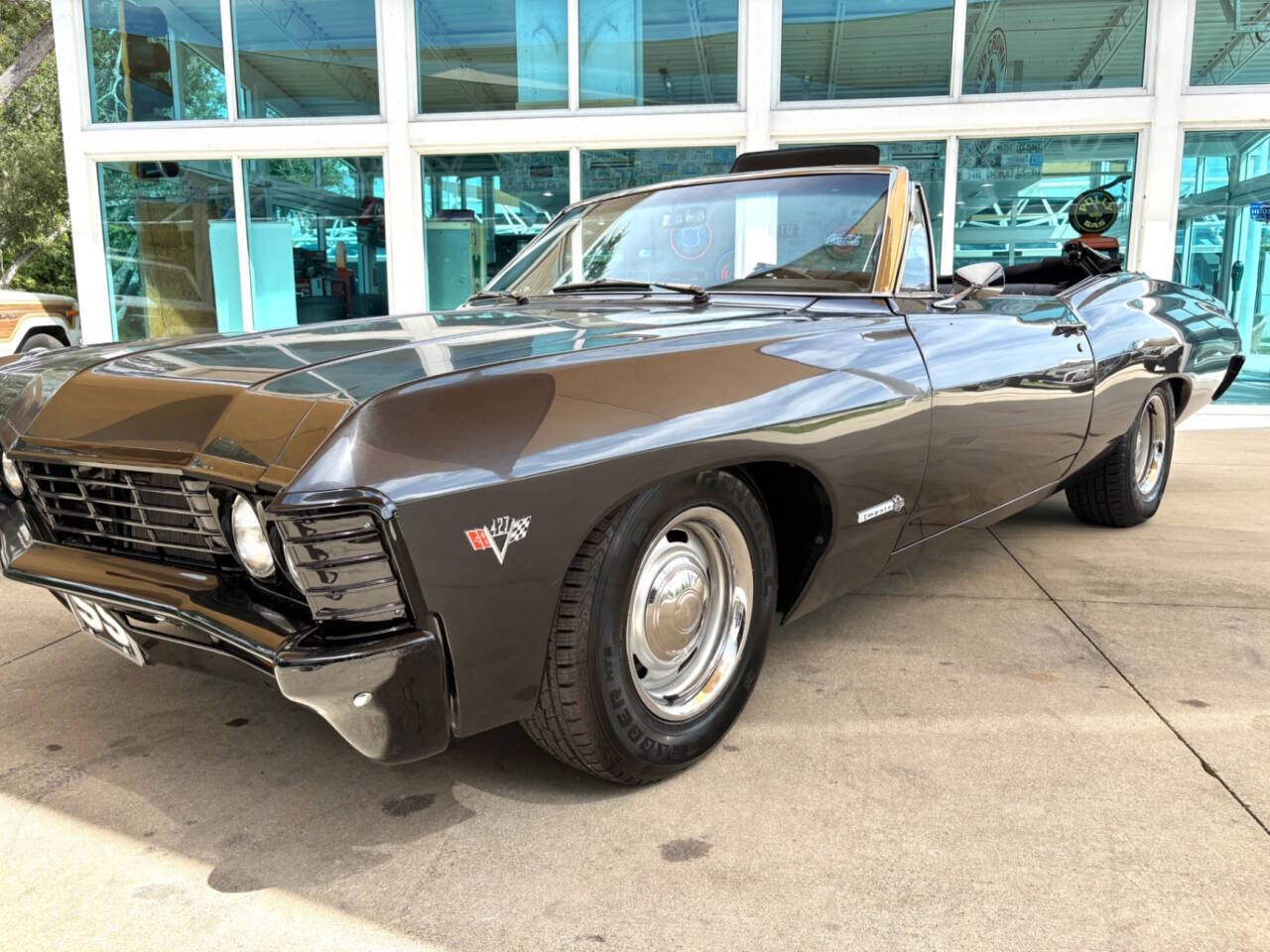 Chevrolet-Impala-1967-Convertible-9