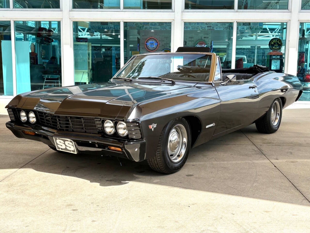 Chevrolet-Impala-1967-Convertible