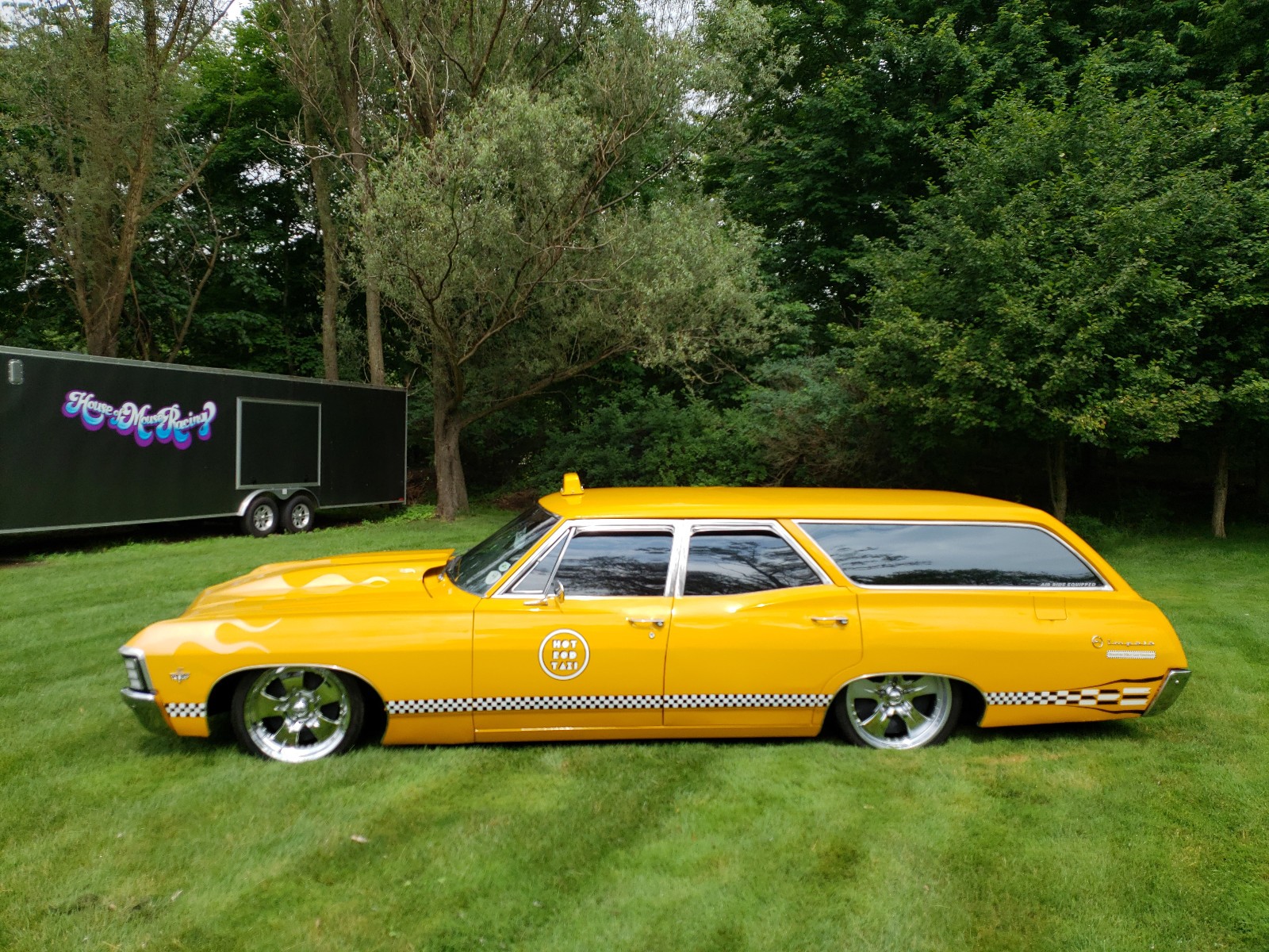 Chevrolet-Impala-1967-Wagon-3