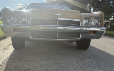 Chevrolet-Impala-1972-11