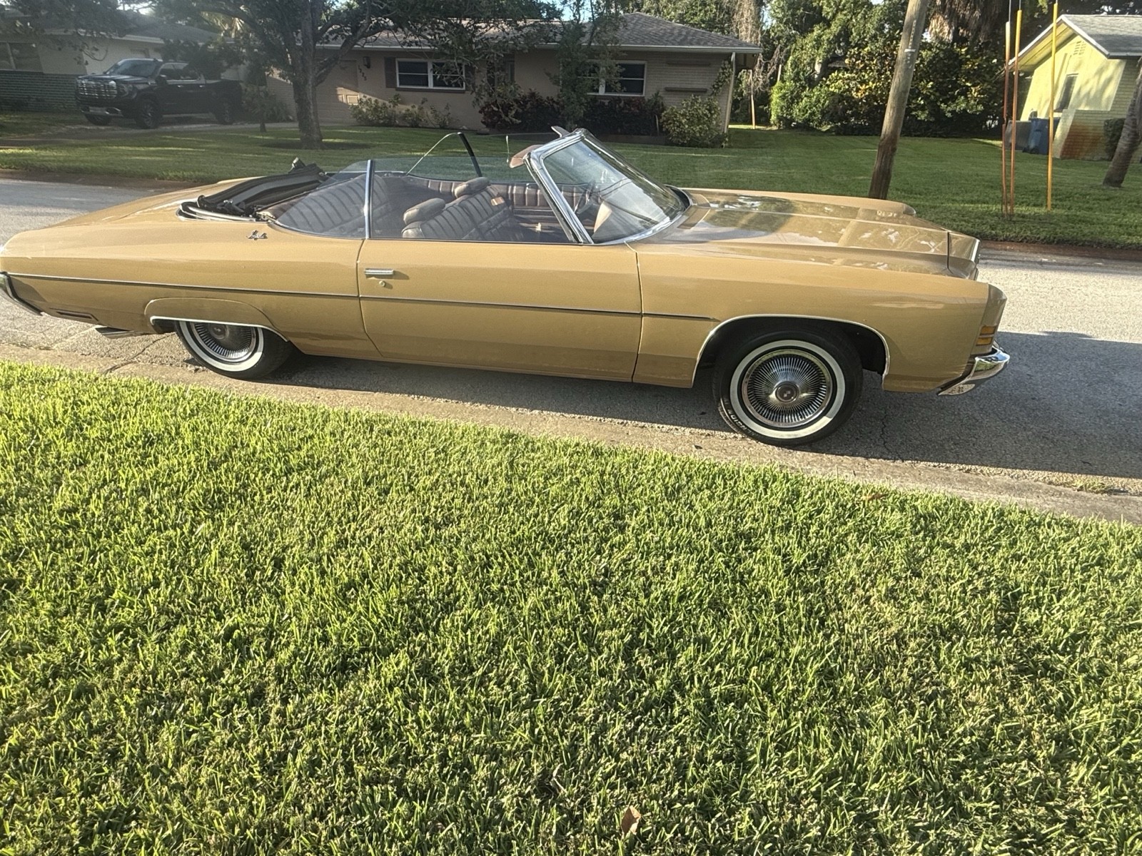 Chevrolet-Impala-1972-9