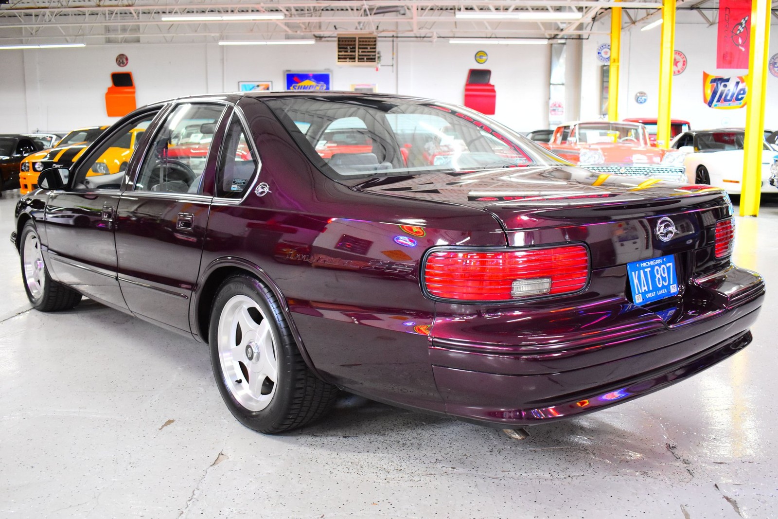 Chevrolet-Impala-1996-13