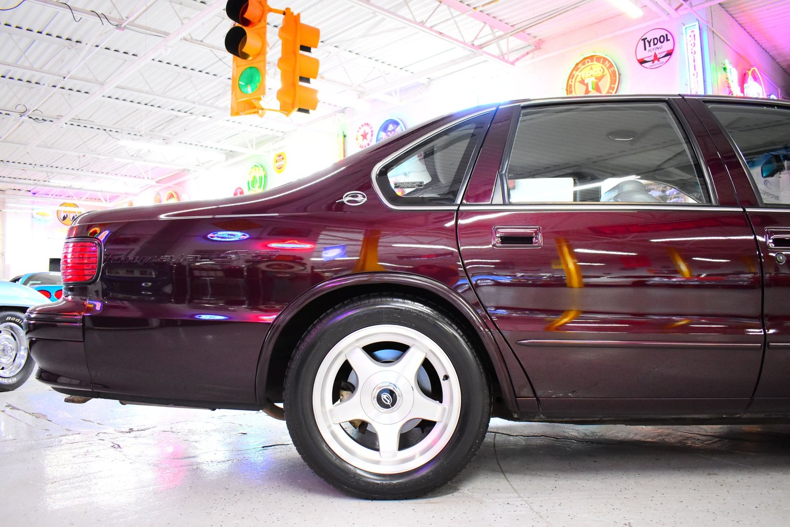 Chevrolet-Impala-1996-5