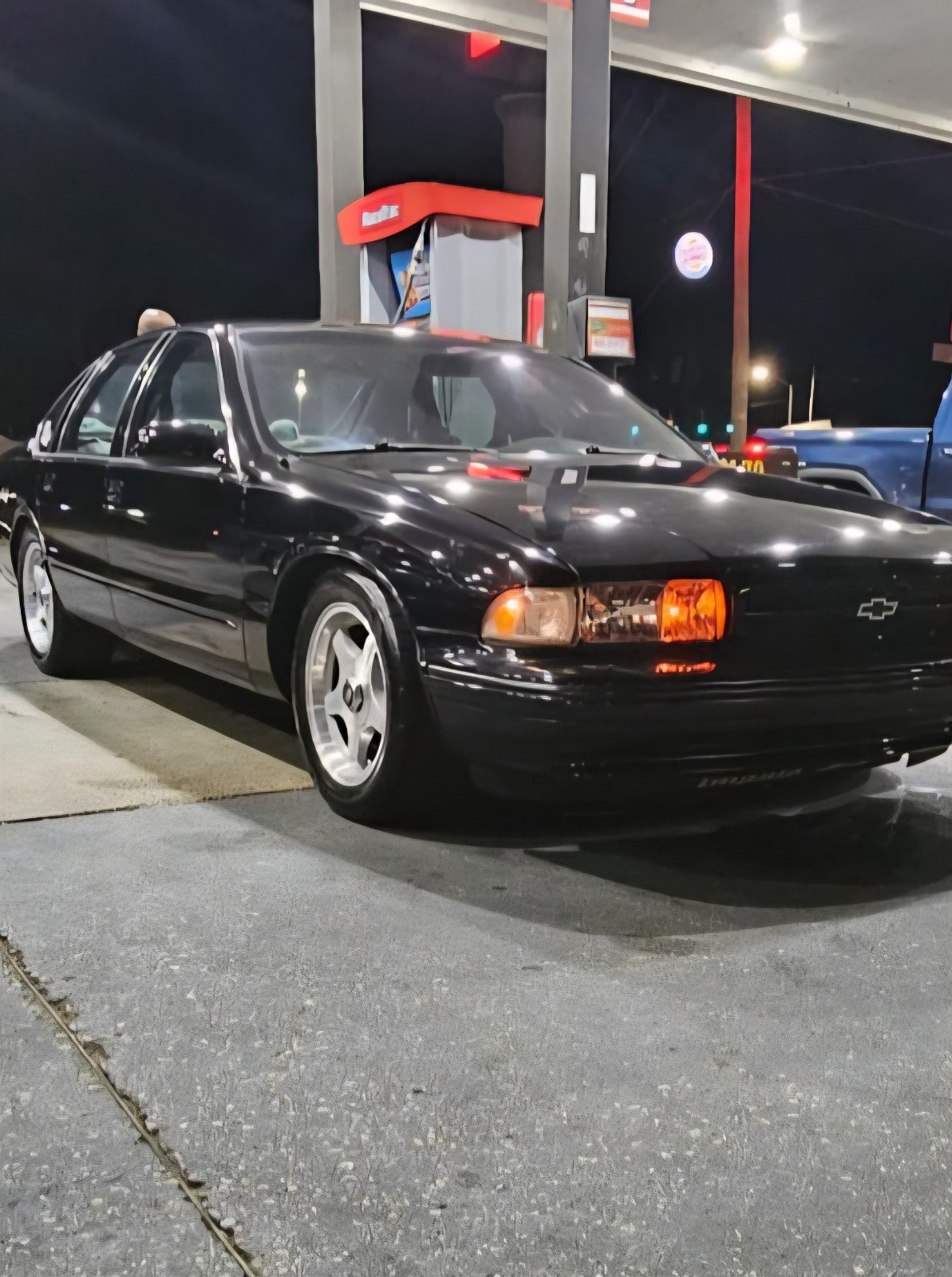 Chevrolet-Impala-1996-Sedan-1