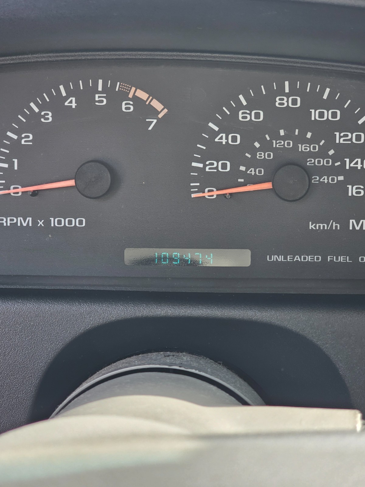 Chevrolet-Impala-1996-Sedan-11