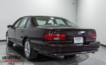 Chevrolet-Impala-1996-Sedan-13