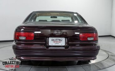 Chevrolet-Impala-1996-Sedan-14