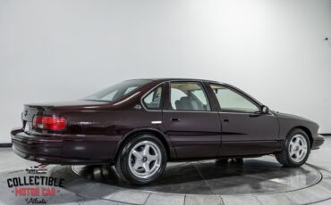 Chevrolet-Impala-1996-Sedan-17