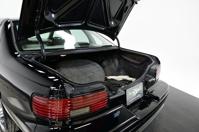 Chevrolet-Impala-1996-Sedan-24