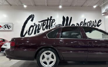 Chevrolet-Impala-1996-Sedan-3
